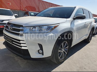 Toyota Highlander XLE usado (2018) color Blanco Perla precio $499,000