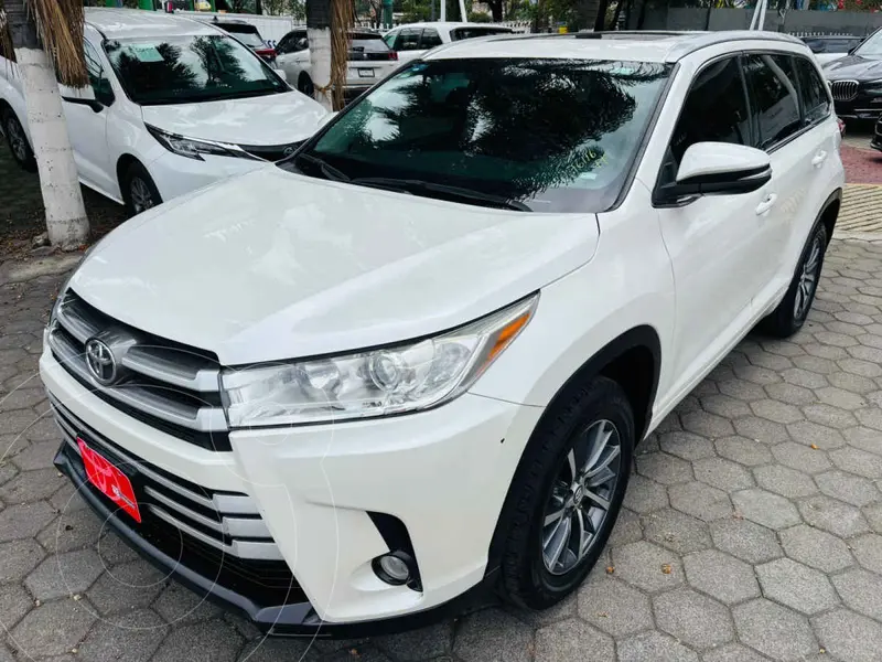 Foto Toyota Highlander XLE usado (2018) color Blanco precio $389,000