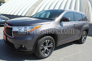 Toyota Highlander XLE usado (2016) color Gris Metalico precio $420,000