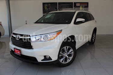 Toyota Highlander 5p XLE V6/3.5 Aut usado (2015) color Blanco precio $340,000