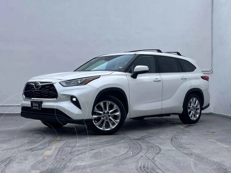 Foto Toyota Highlander Limited Panoramic Roof usado (2021) color Blanco precio $619,000