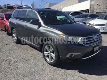 Toyota Highlander 5p Limited aut a/a q/c piel 4x4 R-19 usado (2012) color Gris precio $210,000