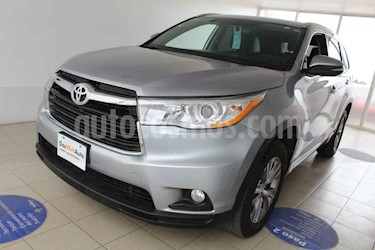 foto Toyota Highlander XLE usado (2015) color Plata precio $310,000