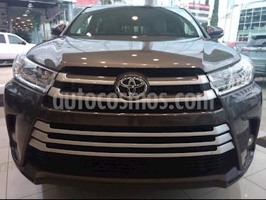 Foto venta Auto Seminuevo Toyota Highlander XLE (2018) color Gris precio $611,000