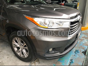 foto Toyota Highlander XLE usado (2015) color Gris Metálico precio $349,000