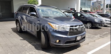 Toyota Highlander XLE usado (2014) color Azul precio $297,000