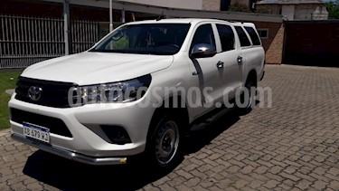 Foto Toyota Hilux 2.4 4x2 DX TDi DC usado (2017) color Blanco precio $1.450.000