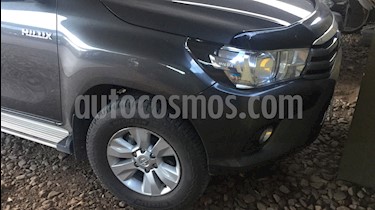 Foto venta Auto usado Toyota Hilux 2.4 4x2 SR TDi DC (2016) color Gris Oscuro precio $1.050.000