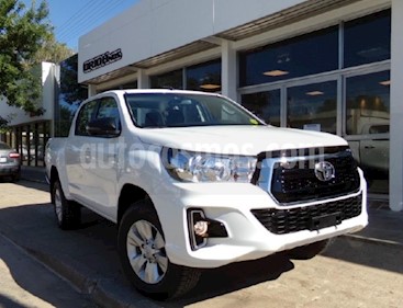 Toyota Hilux 2.4 4x4 DX TDi SC usado (2019) color Blanco precio $1.460.000