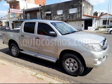 Foto venta Auto usado Toyota Hilux 2.5 4x2 DX DC (2010) color Gris