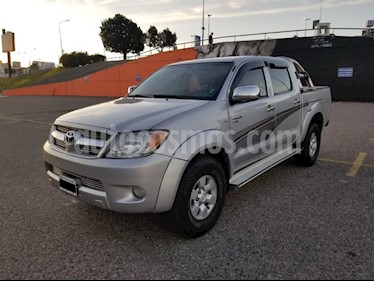 foto Toyota Hilux 2.5 4x2 DX DC usado (2008) color Gris Claro precio $550.000