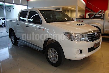 foto Toyota Hilux 2.5 4x2 DX Pack DC usado (2015) color Blanco precio $680.000