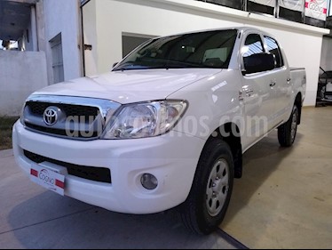 foto Toyota Hilux 2.5 4x2 DX Pack DC usado (2011) color Blanco precio $111.111