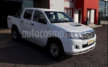 foto Toyota Hilux 2.5 4x4 DX DC usado (2015) color Blanco precio $1.050.000