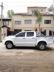 Toyota Hilux 2.5 4x4 DX Pack DC usado (2008) color Blanco precio $555.000