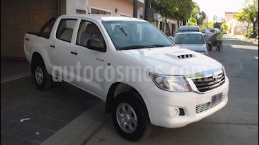 Foto venta Auto usado Toyota Hilux 2.5 4x4 DX TDi Pack DC (2015) color Blanco precio $729.900