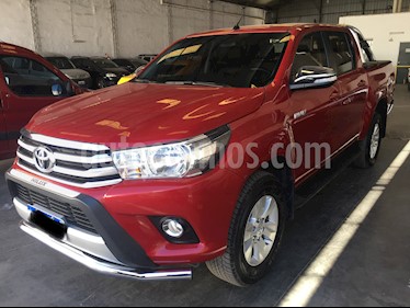 foto Toyota Hilux 2.8 4x2 SRV Pack TDi DC usado (2017) color Rojo precio u$s25.500