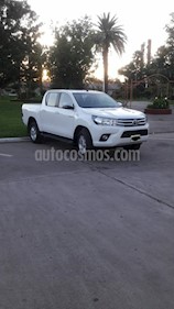 foto Toyota Hilux 2.8 4x2 SRV TDi DC usado (2016) color Blanco precio $1.100.000
