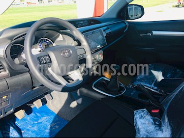 foto Toyota Hilux 2.8 4x4 SR TDi DC nuevo color A elección precio $1.776.800