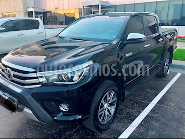 foto Toyota Hilux 2.8 4x4 SRX TDi DC Aut usado (2018) color Negro precio $1.600.000
