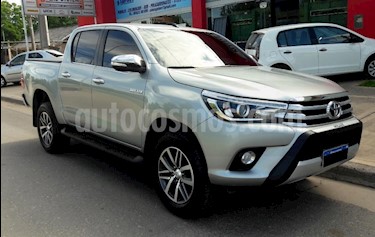 Foto venta Auto usado Toyota Hilux 2.8 4x4 SRX TDi DC (2016) color Gris Claro precio $1.260.000