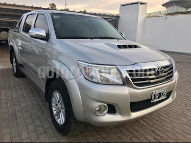 foto Toyota Hilux 3.0 4x2 SR TDi DC usado (2012) color Gris Claro precio $890.000