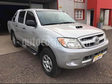 foto Toyota Hilux 3.0 4x4 SR TDi DC usado (2008) color Gris Claro precio $650.000