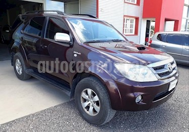 foto Toyota Hilux 3.0 4x4 SRV TDi DC Aut usado (2006) precio $800.000