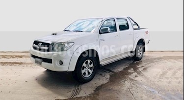 Foto Toyota Hilux 3.0 4x4 SRV TDi DC Cuero usado (2009) color Blanco precio $790.000