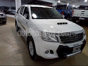 foto Toyota Hilux 3.0 4x4 SRV TDi DC usado (2015) color Blanco precio $111.111
