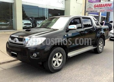 foto Toyota Hilux 3.0 4x4 SRV TDi DC usado (2011) color Negro precio $780.000