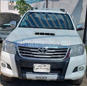 Foto Toyota Hilux 3.0 4x4 SRV TDi DC usado (2012) color Blanco precio $1.100.000