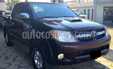 foto Toyota Hilux 3.0 4x4 SRV TDi DC usado (2006) color Rojo precio $845.000