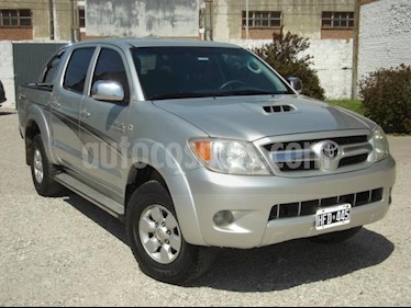 foto Toyota Hilux 3.0 4x4 SRV TDi DC usado (2008) color Gris Claro precio $520.000