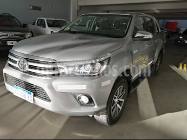Toyota Hilux 2.8 4x4 SRX TDi DC usado (2016) color Gris precio $1.890.000
