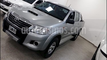 foto Toyota Hilux 3.0 4x2 STD SC usado (2015) color Gris Claro precio $1.450.000