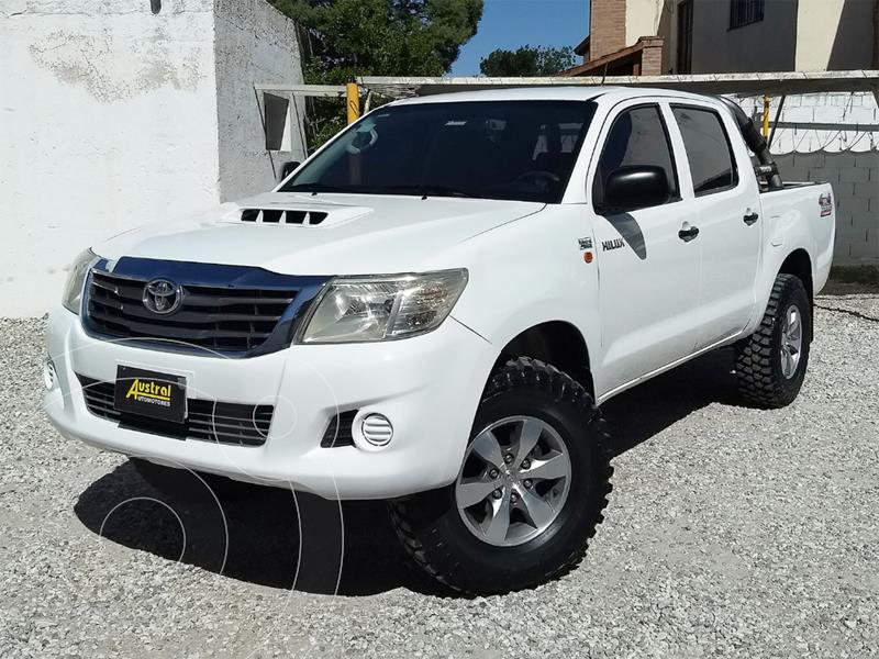 Toyota Hilux 2.5 4x4 DX DC usado (2015) color Blanco precio $1.500.000