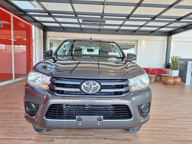 Foto Toyota Hilux 4X2 Cabina Doble DX 2.4 TDi nuevo color Gris Oscuro financiado en cuotas(cuotas desde $327.613)