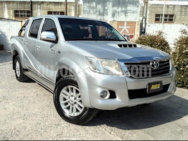 Toyota Hilux 3.0 4x4 SRV TDi DC usado (2012) color Gris Claro precio $870.000