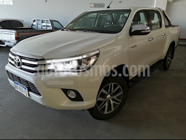 Toyota Hilux 2.8 4x4 SRX TDi DC usado (2016) color Blanco precio $1.890.000