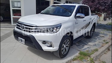 Toyota Hilux 2.8 4x2 SRX TDi DC Aut usado (2016) color Blanco precio $1.970.000