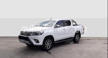 foto Toyota Hilux 2.8 4x4 SRV TDi DC usado (2016) color Blanco precio $1.690.000