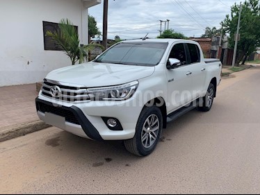 Toyota Hilux 2.8 4x4 SRX TDi DC Aut usado (2016) color Blanco precio $1.850.000