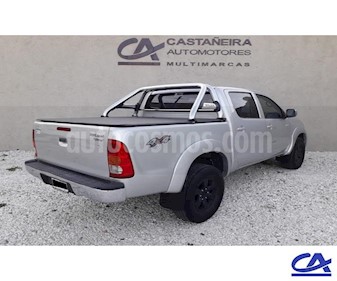 foto Toyota Hilux 3.0 4x2 SRV TDi DC usado (2011) color Gris Claro precio $1.218.000