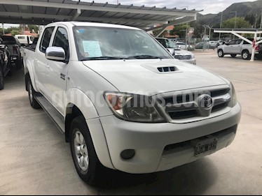 Toyota Hilux 3.0 4x2 SRV TDi DC usado (2007) color Blanco precio $735.000