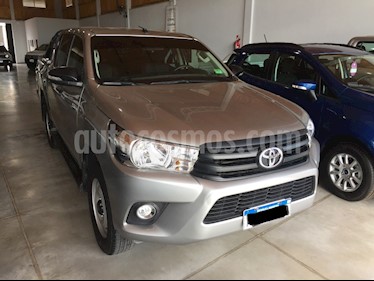 Toyota Hilux - usado (2017) color Gris precio $1.490.000
