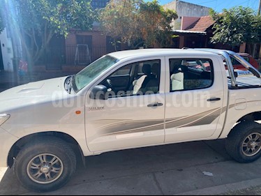 Toyota Hilux 2.5 4x2 DX Pack DC usado (2013) color Blanco precio $1.280.000