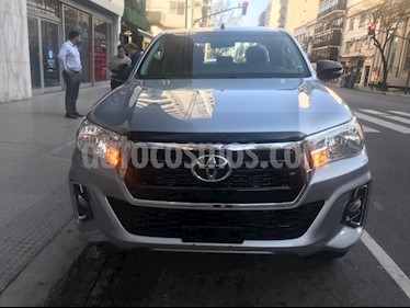 foto Toyota Hilux 2.8 4x4 SR TDi DC nuevo color Plata Metálico precio $2.422.900