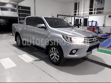 Toyota Hilux 2.8 4x4 SRV TDi DC usado (2016) color Gris Claro precio $1.869.000