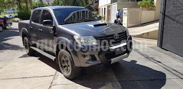 foto Toyota Hilux 3.0 4x2 SR TDi DC usado (2015) color Gris precio $1.550.000